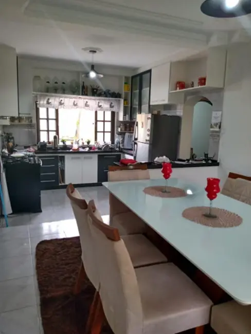 Foto 6 de Sobrado com 3 quartos à venda, 370m2 em Jardim Santa Maria, Jacarei - SP