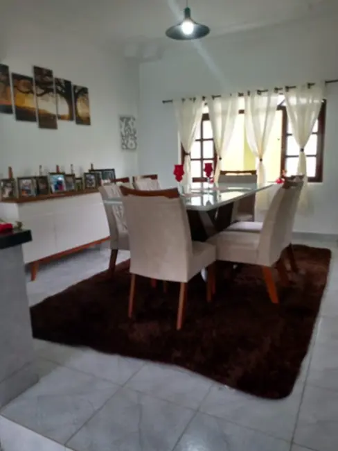 Foto 7 de Sobrado com 3 quartos à venda, 370m2 em Jardim Santa Maria, Jacarei - SP