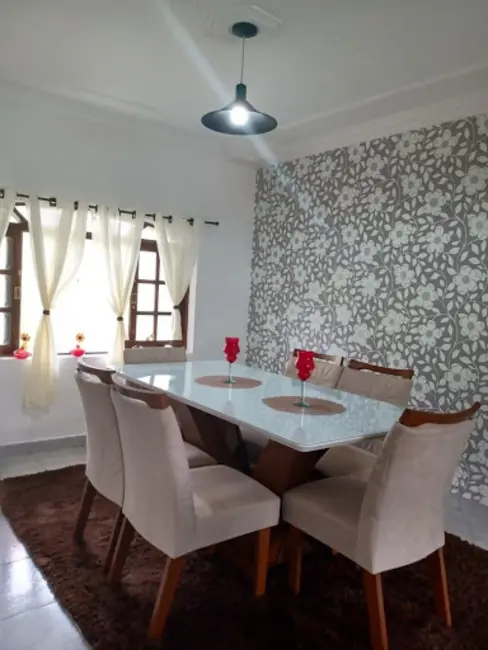 Foto 8 de Sobrado com 3 quartos à venda, 370m2 em Jardim Santa Maria, Jacarei - SP