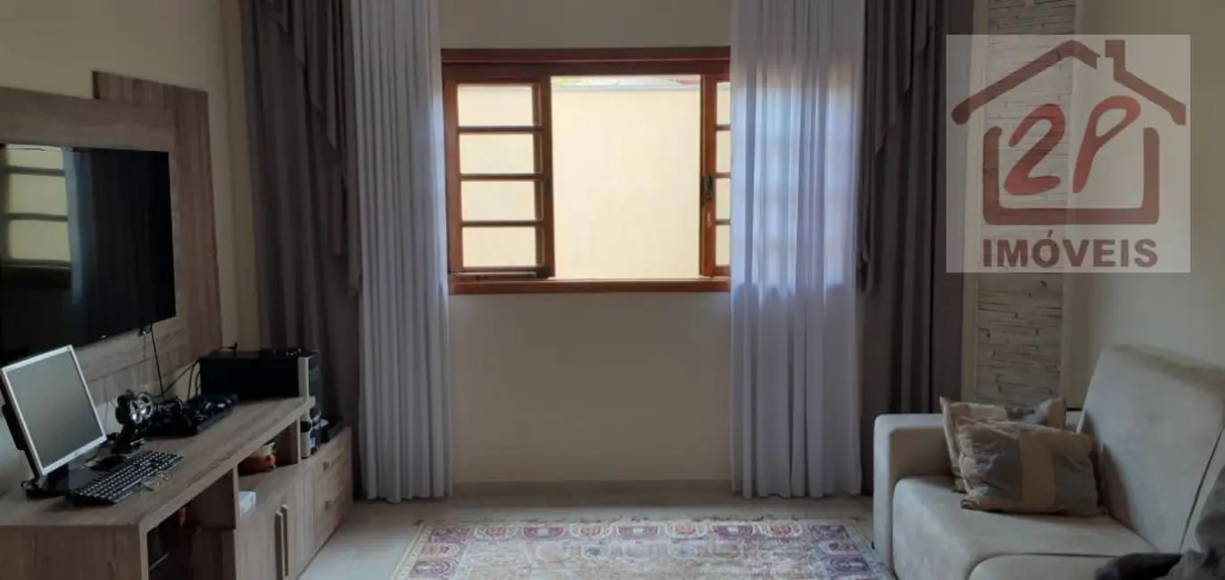 Foto 1 de Casa com 3 quartos à venda, 250m2 em Sao Jose Dos Campos - SP