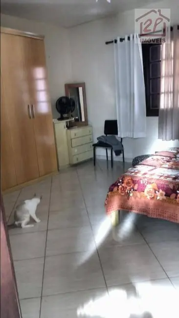 Foto 2 de Casa com 3 quartos à venda, 250m2 em Sao Jose Dos Campos - SP