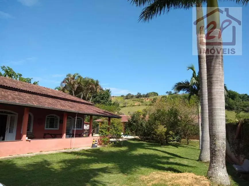 Chácara com 3 quartos à venda, 2000m2 em Sao Jose Dos Campos - SP - imagem 6 Foto 6 de Chácara com 3 quartos à venda, 2000m2 em Sao Jose Dos Campos - SP