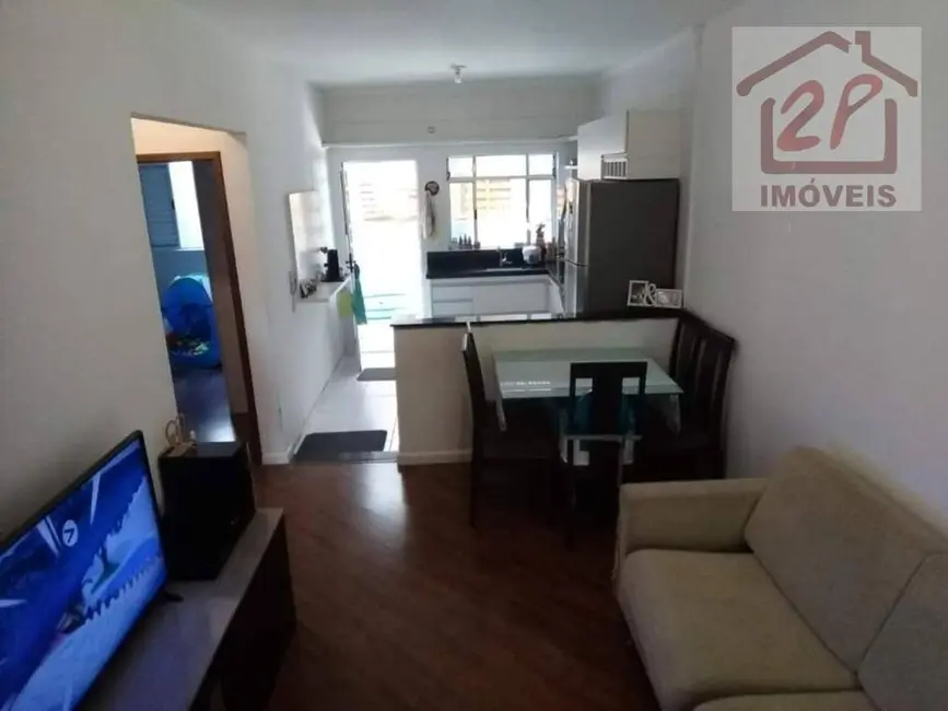Foto 1 de Casa com 2 quartos à venda, 66m2 em Jardim Maria Amélia, Jacarei - SP