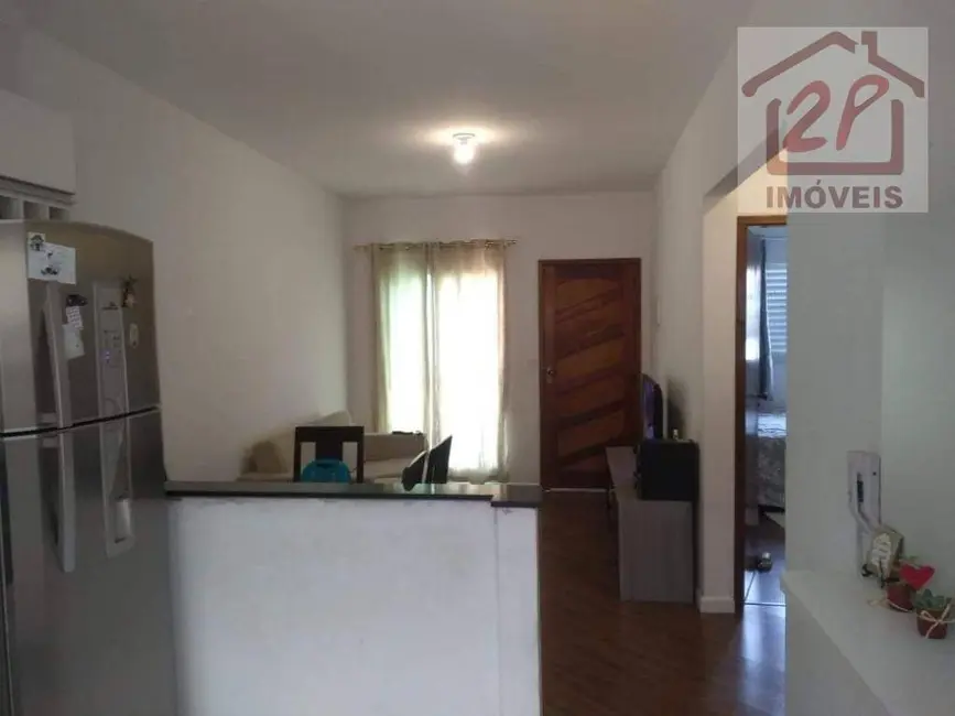 Foto 2 de Casa com 2 quartos à venda, 66m2 em Jardim Maria Amélia, Jacarei - SP