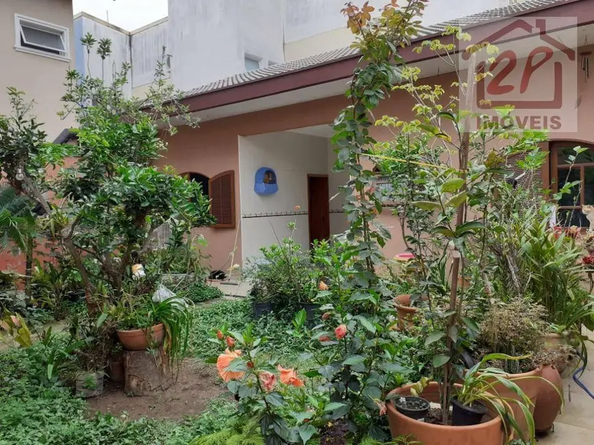 Foto 5 de Sobrado com 4 quartos à venda, 250m2 em Jacarei - SP