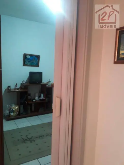 Foto 8 de Sobrado com 3 quartos à venda, 300m2 em Sao Jose Dos Campos - SP