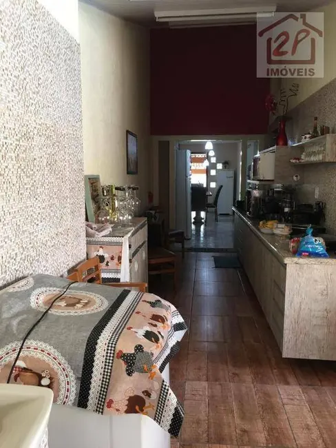 Foto 2 de Casa com 3 quartos à venda, 250m2 em Sao Jose Dos Campos - SP