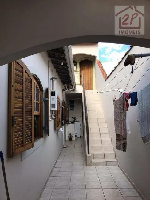 Foto 5 de Casa com 4 quartos à venda, 164m2 em Sao Jose Dos Campos - SP