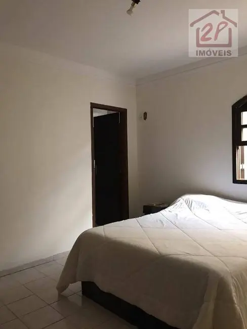 Foto 2 de Casa com 4 quartos à venda, 164m2 em Sao Jose Dos Campos - SP