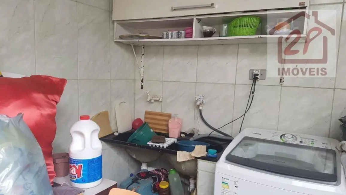 Foto 3 de Casa com 4 quartos à venda, 250m2 em Jardim Jacinto, Jacarei - SP