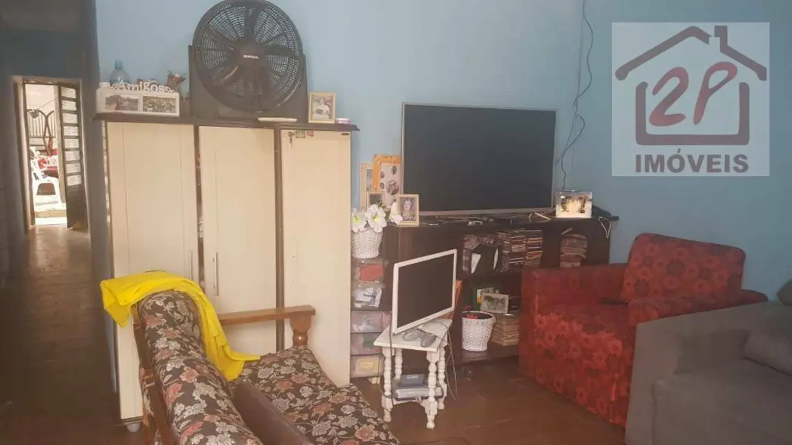 Foto 1 de Casa com 4 quartos à venda, 250m2 em Jardim Jacinto, Jacarei - SP