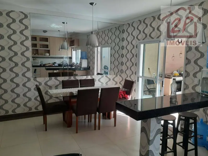 Foto 2 de Casa com 3 quartos à venda, 159m2 em Residencial Santa Paula, Jacarei - SP