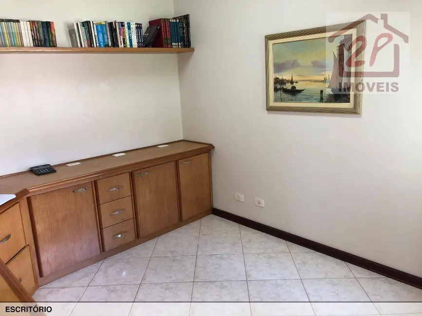 Foto 9 de Casa de Condomínio com 3 quartos à venda, 375m2 em Vila Zezé, Jacarei - SP