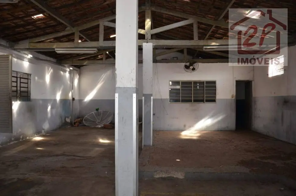 Foto 2 de Armazém / Galpão à venda, 294m2 em Sao Jose Dos Campos - SP