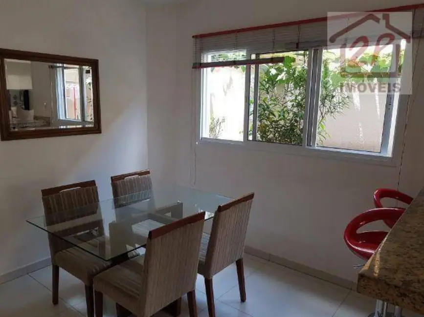 Foto 2 de Sobrado com 3 quartos à venda, 150m2 em Sao Jose Dos Campos - SP