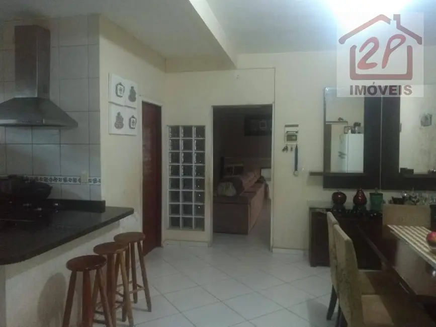 Foto 3 de Sobrado com 3 quartos à venda, 300m2 em Sao Jose Dos Campos - SP