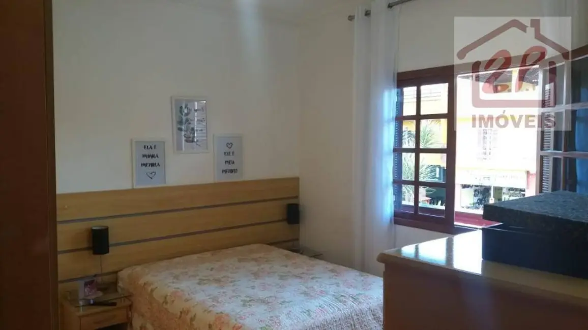 Foto 9 de Sobrado com 3 quartos à venda, 250m2 em Sao Jose Dos Campos - SP