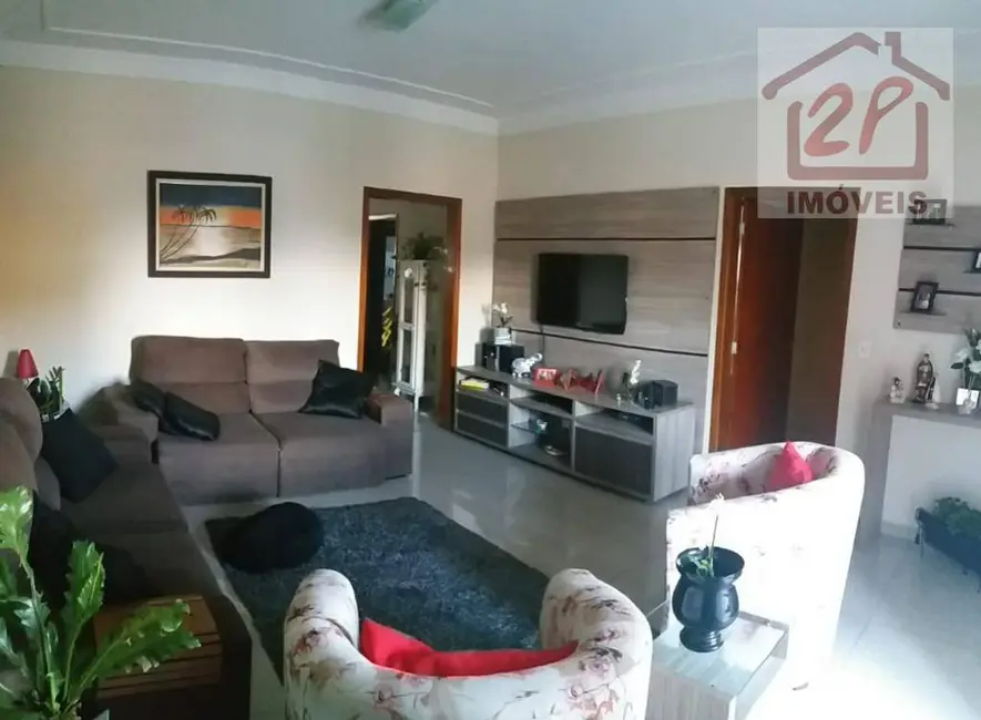 Foto 5 de Sobrado com 3 quartos à venda, 250m2 em Sao Jose Dos Campos - SP