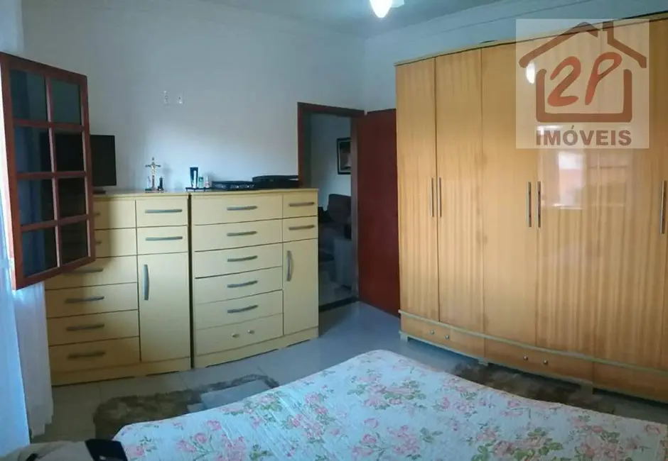 Foto 8 de Sobrado com 3 quartos à venda, 250m2 em Sao Jose Dos Campos - SP