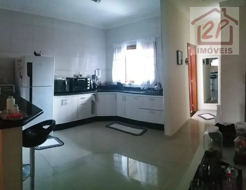 Foto 3 de Sobrado com 3 quartos à venda, 250m2 em Sao Jose Dos Campos - SP