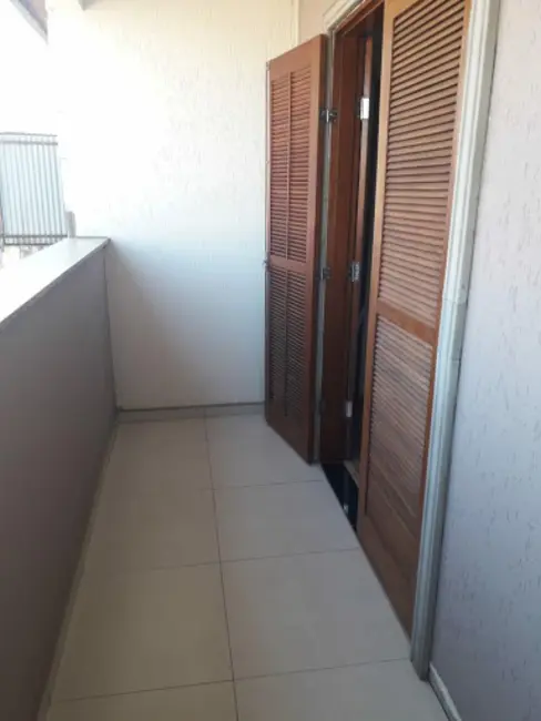Foto 9 de Sobrado com 2 quartos à venda, 200m2 em Sao Jose Dos Campos - SP