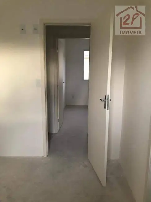 Foto 2 de Casa com 2 quartos à venda, 70m2 em Jardim Colônia, Jacarei - SP