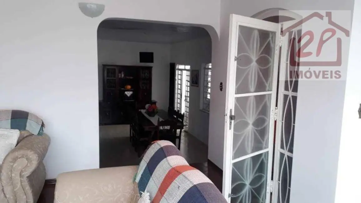 Casa com 3 quartos à venda, 250m2 em Sao Jose Dos Campos - SP - imagem 9 Foto 9 de Casa com 3 quartos à venda, 250m2 em Sao Jose Dos Campos - SP