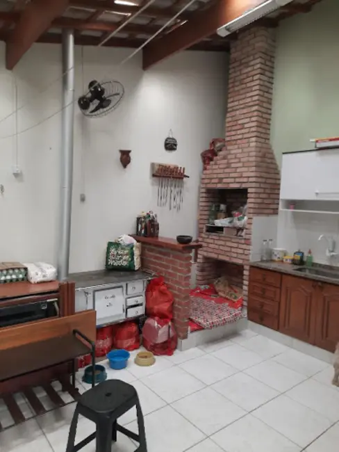 Foto 9 de Sobrado com 3 quartos à venda, 125m2 em Sao Jose Dos Campos - SP