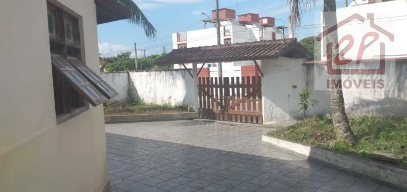 Foto 2 de Casa com 2 quartos à venda, 375m2 em Massaguaçu, Caraguatatuba - SP