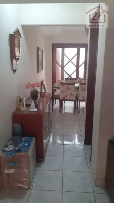 Sobrado com 2 quartos à venda, 116m2 em Jacarei - SP - imagem 8 Foto 8 de Sobrado com 2 quartos à venda, 116m2 em Jacarei - SP