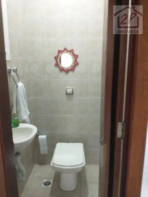 Foto 3 de Sobrado com 5 quartos à venda, 375m2 em Vila Zezé, Jacarei - SP