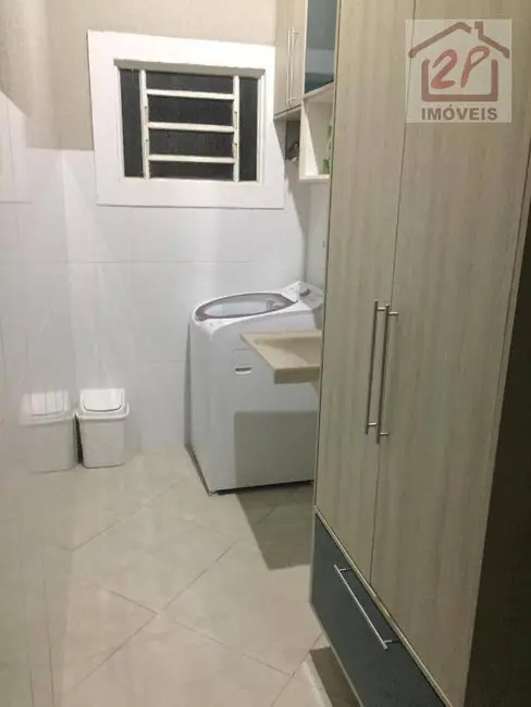 Foto 8 de Casa com 2 quartos à venda, 250m2 em Residencial Santa Paula, Jacarei - SP