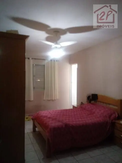 Foto 8 de Sobrado com 5 quartos à venda, 250m2 em Sao Jose Dos Campos - SP