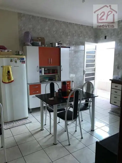 Foto 9 de Casa com 2 quartos à venda, 180m2 em Sao Jose Dos Campos - SP