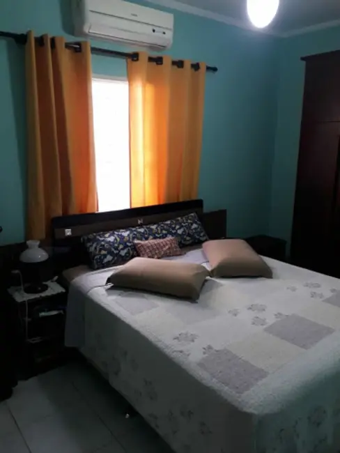 Foto 6 de Casa com 3 quartos à venda, 287m2 em Sao Jose Dos Campos - SP