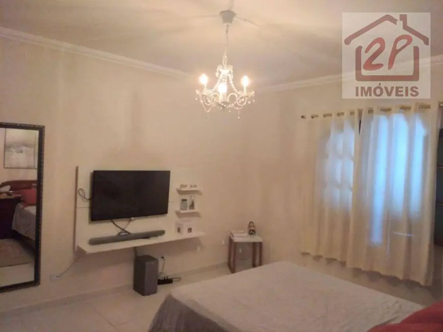 Foto 1 de Casa com 4 quartos à venda, 300m2 em Sao Jose Dos Campos - SP