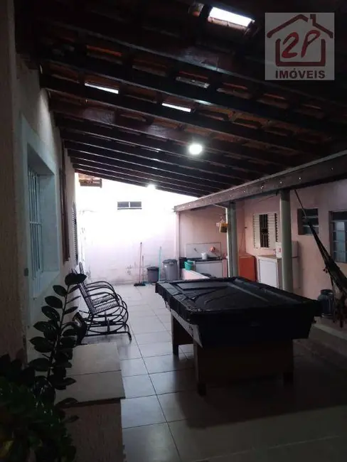 Foto 8 de Casa com 4 quartos à venda, 300m2 em Sao Jose Dos Campos - SP