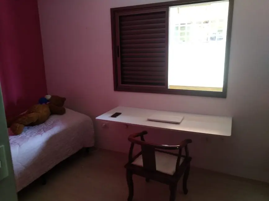 Foto 5 de Sobrado com 4 quartos à venda, 150m2 em Sao Jose Dos Campos - SP