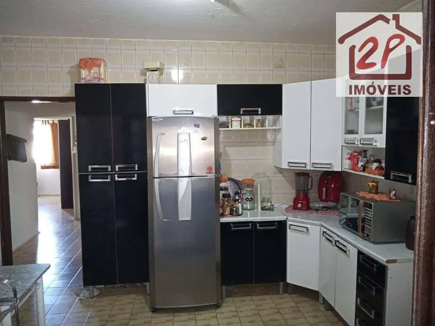 Foto 2 de Casa com 4 quartos à venda, 310m2 em Sao Jose Dos Campos - SP