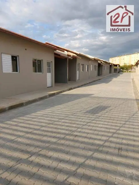 Foto 1 de Casa com 2 quartos à venda, 60m2 em Sao Jose Dos Campos - SP