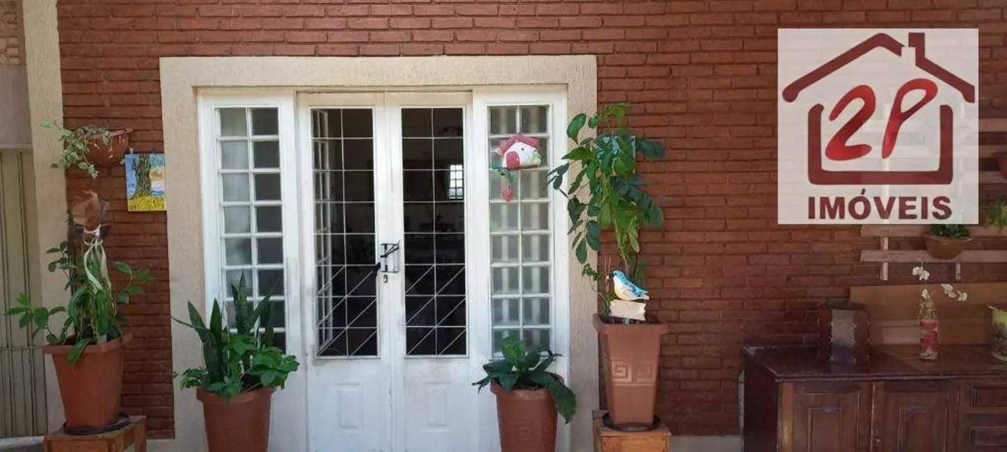 Foto 3 de Casa com 3 quartos à venda, 300m2 em Sao Jose Dos Campos - SP