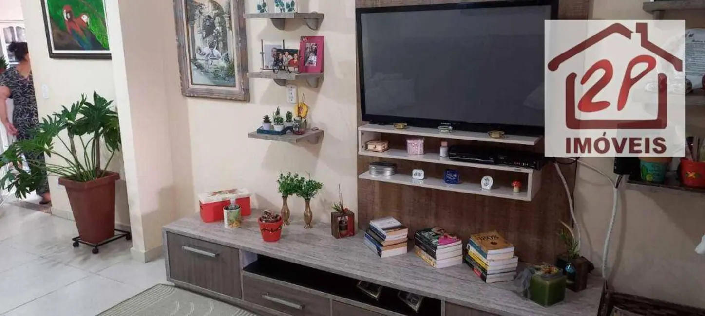 Foto 5 de Casa com 3 quartos à venda, 300m2 em Sao Jose Dos Campos - SP