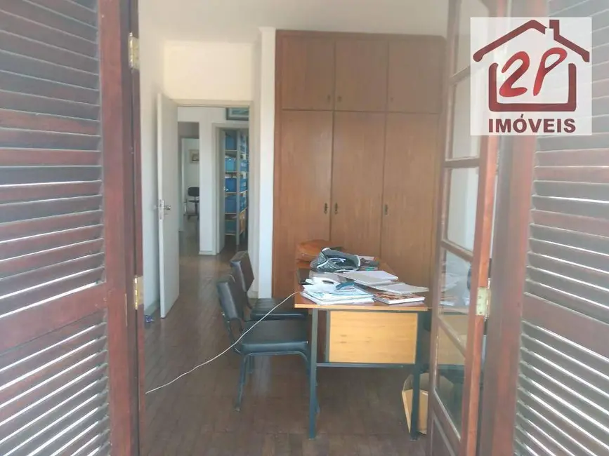 Casa à venda, 530m2 em Sao Jose Dos Campos - SP - imagem 8 Foto 8 de Casa à venda, 530m2 em Sao Jose Dos Campos - SP