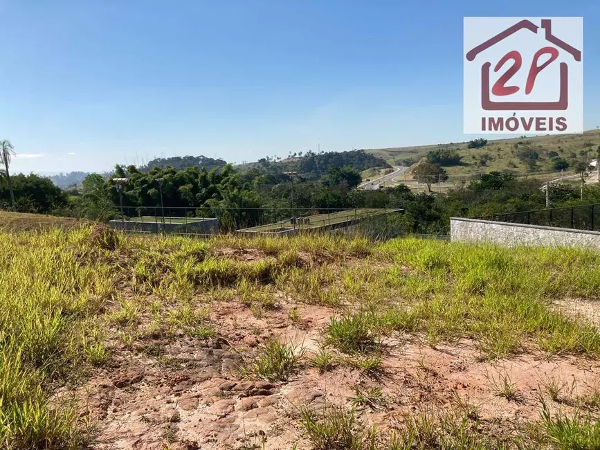 Sobrado com 3 quartos à venda, 361m2 em Sao Jose Dos Campos - SP - imagem 8 Foto 8 de Sobrado com 3 quartos à venda, 361m2 em Sao Jose Dos Campos - SP