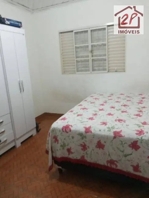 Casa com 3 quartos à venda, 185m2 em Sao Jose Dos Campos - SP - imagem 4 Foto 4 de Casa com 3 quartos à venda, 185m2 em Sao Jose Dos Campos - SP