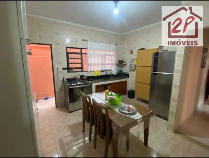 Foto 6 de Casa com 4 quartos à venda, 250m2 em Sao Jose Dos Campos - SP