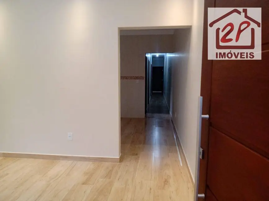 Foto 4 de Casa com 3 quartos à venda, 152m2 em Vila Santos, Cacapava - SP
