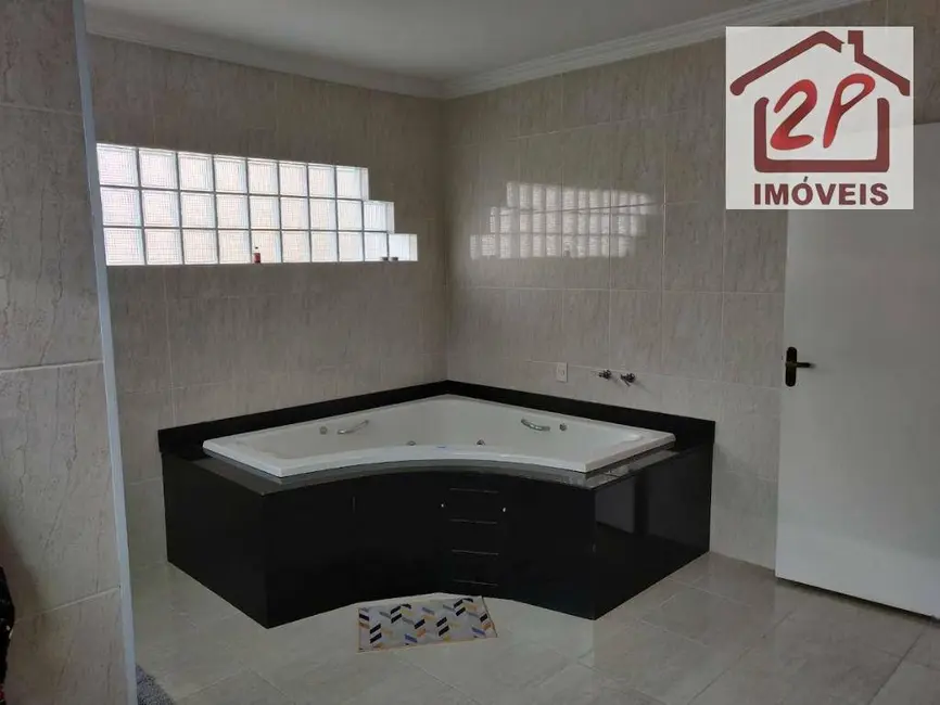 Foto 9 de Casa de Condomínio com 3 quartos à venda, 375m2 em Vila Zezé, Jacarei - SP