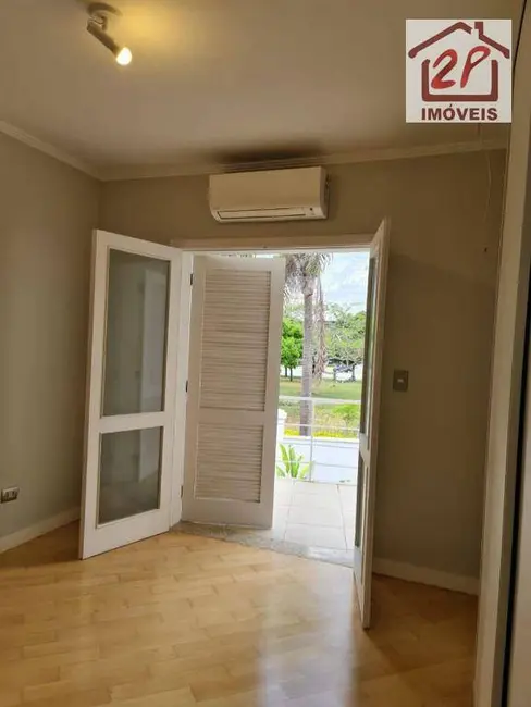 Foto 20 de Sobrado com 4 quartos para alugar, 360m2 em Sao Jose Dos Campos - SP