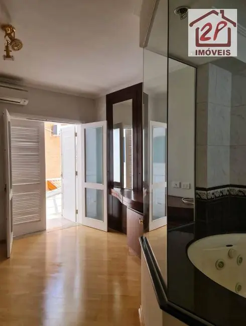 Foto 19 de Sobrado com 4 quartos para alugar, 360m2 em Sao Jose Dos Campos - SP